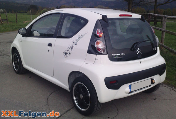 DBV Tahiti 14 Zoll black Alurad und der C1 von Citroen DBV Tahiti 14 Zoll black Alurad und der C1 von Citroen