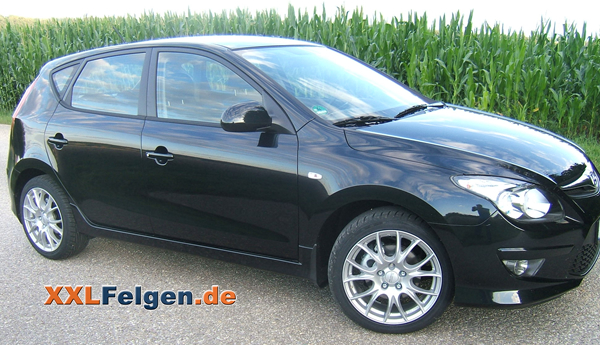  Hyundai i30  und Anzio Vision 17 Zoll