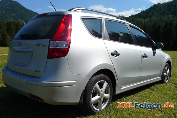 Hyundai i30 CW + DBV Samoa 15 Zoll Alufelgen Hyundai i30 CW + DBV Samoa 15 Zoll Alufelgen