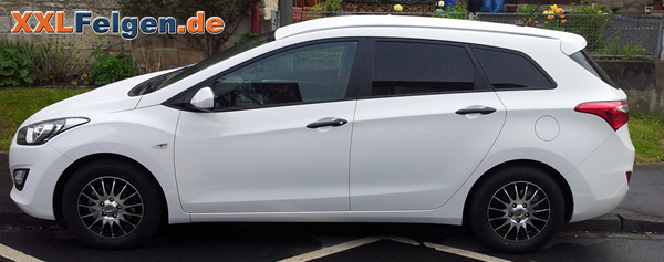 Schwarz glänzend lackierte DBV S-Florida Alufelgen für Hyundai i30 Schwarz glänzend lackierte DBV S-Florida Alufelgen für Hyundai i30