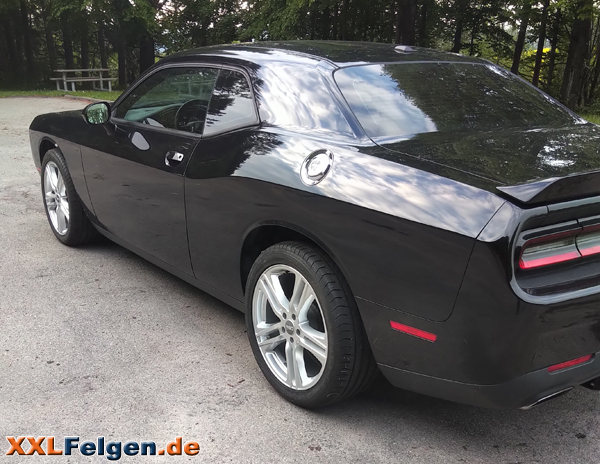 Dodge Challenger Alufelgen 20 Zoll DBV Mauritius Dodge Challenger Alufelgen 20 Zoll DBV Mauritius