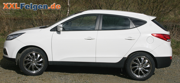 Hyundai iX35 + DBV Milano 19 Zoll Alufelgen auch für den Winter Hyundai iX35 + DBV Milano 19 Zoll Alufelgen auch für den Winter