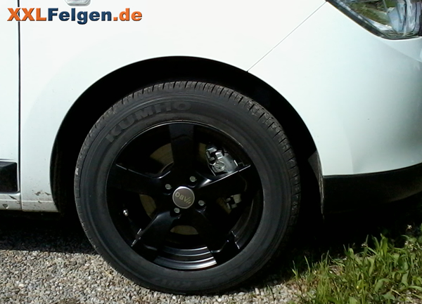 Dacia Lodgy mit Kumho Reifen aus dem Reifen-Onlineshop