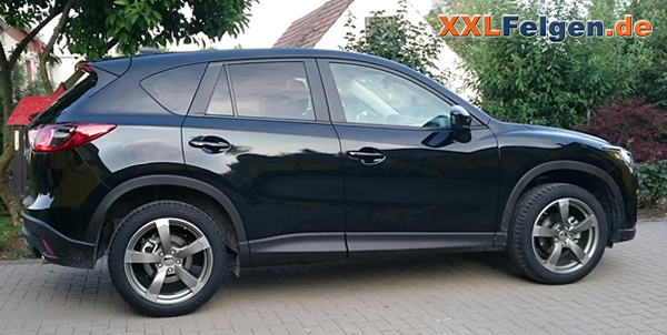 Mazda CX-5 mit 19 Zoll DBV Torino 2 Alufelgen und SUV Sommerreifen