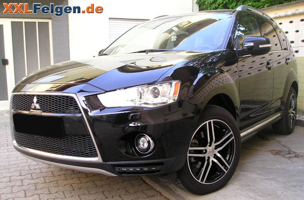 Mitsubishi Outlander + DBV Mauritius black 18 Zoll Felgen