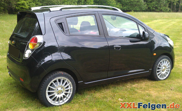 Chevrolet Spark mit DBV Florida Sommer- und Winterfelgen