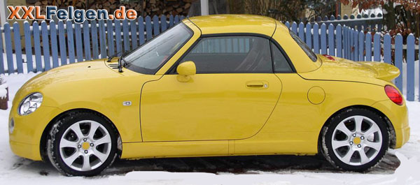 Daihatsu Copen mit DBV Lappland 15 Zoll Felgen